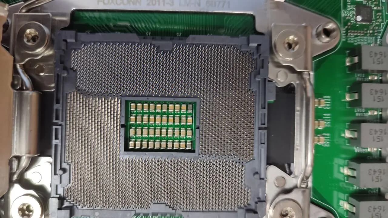 Фото к отзыву на Материнская плата Supermicro X10DRI <C612> Dual LGA 2011v3